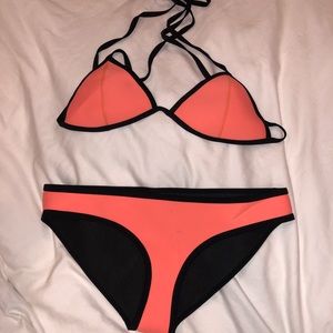 NWOT AUTHENTIC triangl swim suit